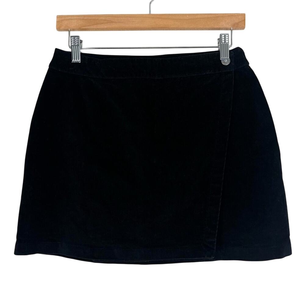 American Eagle Wrap Mini Skirt Womens 4 Black Pinwale Corduroy 90s Indie Sleaze